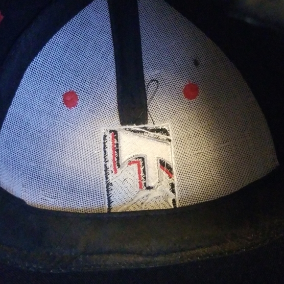 Hat - Picture 4 of 4